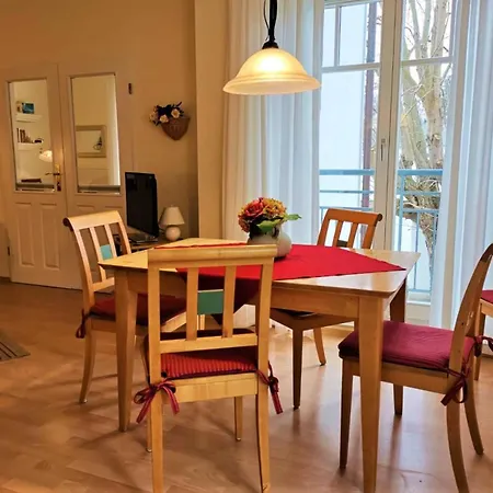 Jugendglueck Villa Binz